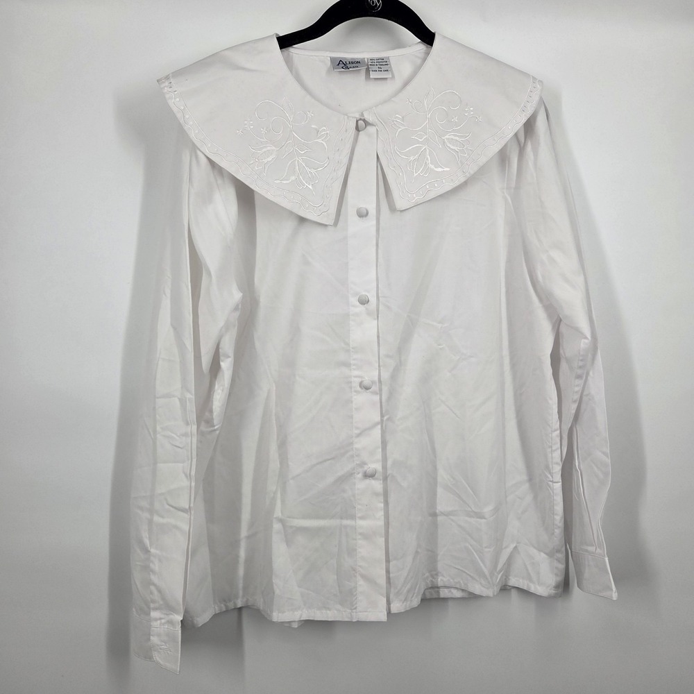 Vintage Sailor Collar Blouse Shirt 14 Button Front Long Sleeve Cottage Modest